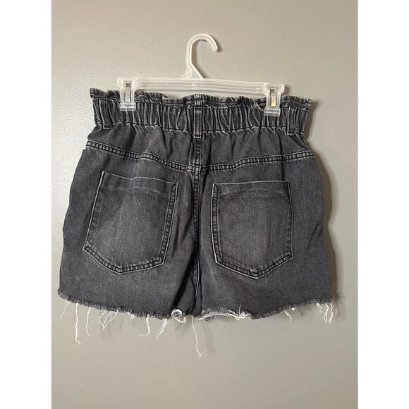 Zara button fly paperbag denim shorts women’s size 10 black wash - Picture 4 of 6